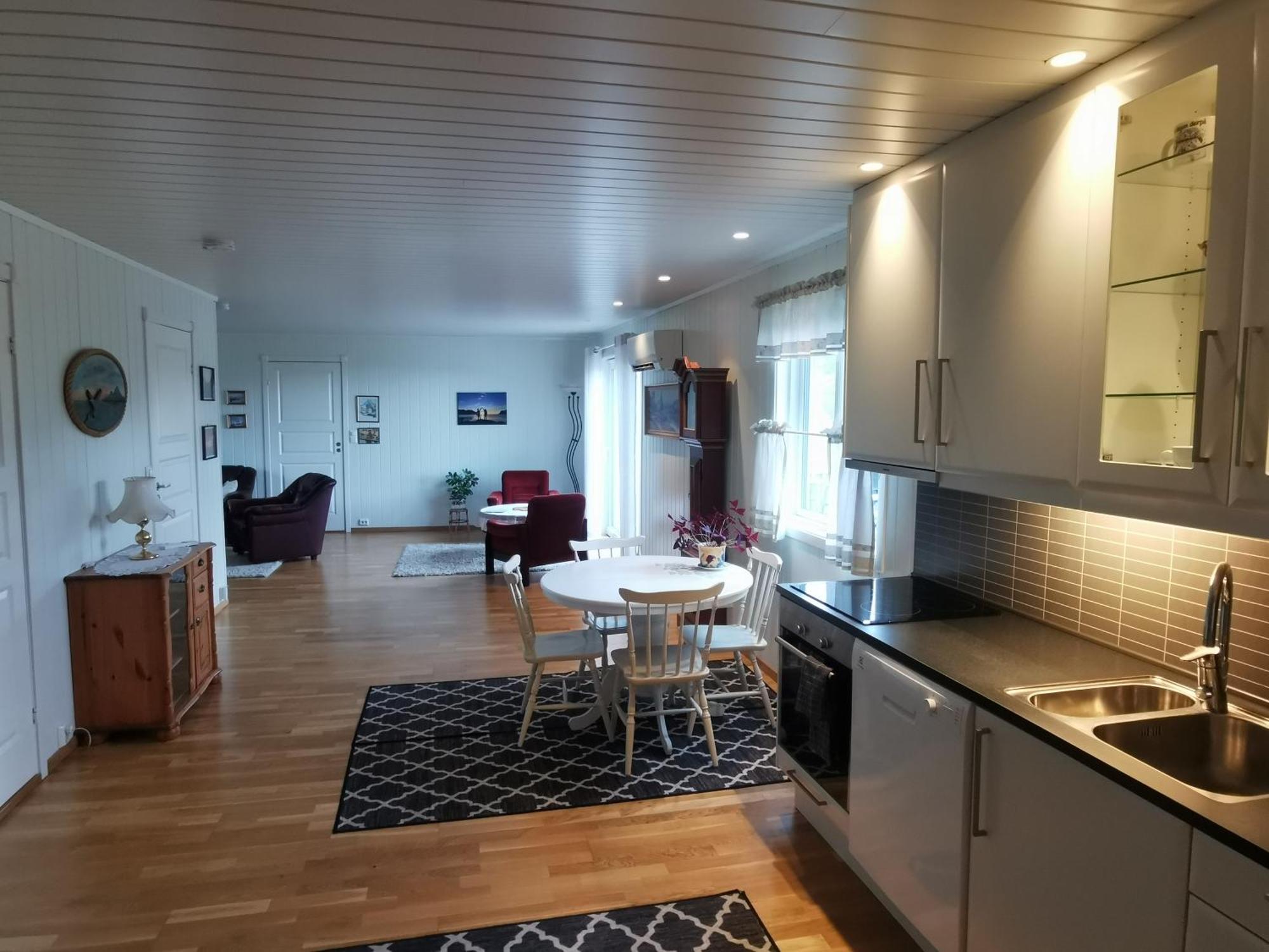 Appartamento Rystad Midnight Sun And Nature Esterno foto